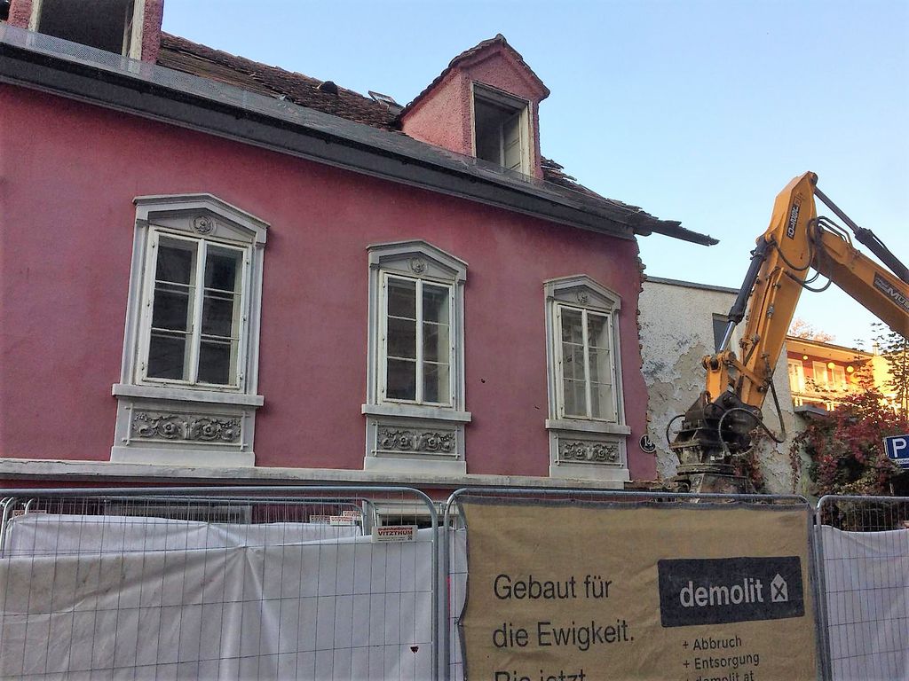Datei:Zwerggasse 14, Abbruch b.jpg
