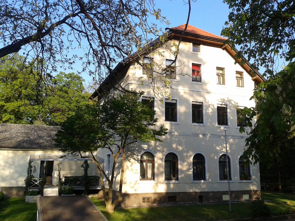 Datei:Göstinger Straße 224.jpg