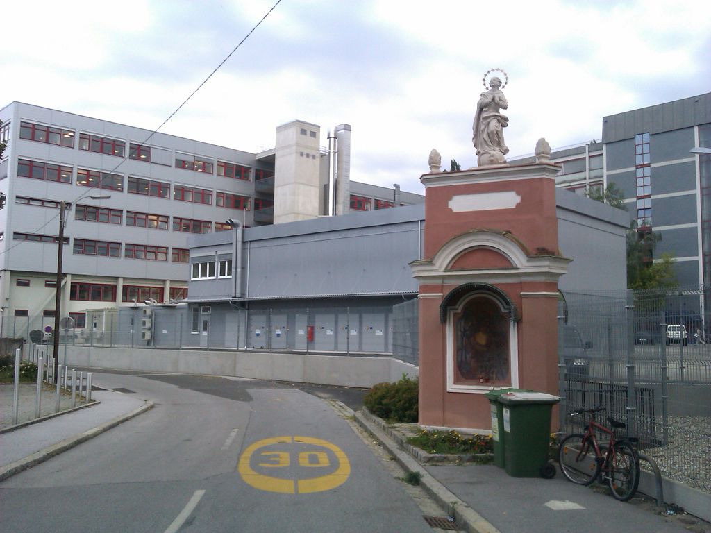 Datei:Am Damm 53, 07-2012.jpg